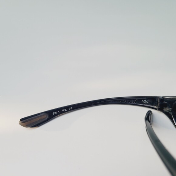 Zeal Winh sunglasses japan wrap around Rare polorized ZB13 N23 - Picture 4 of 12